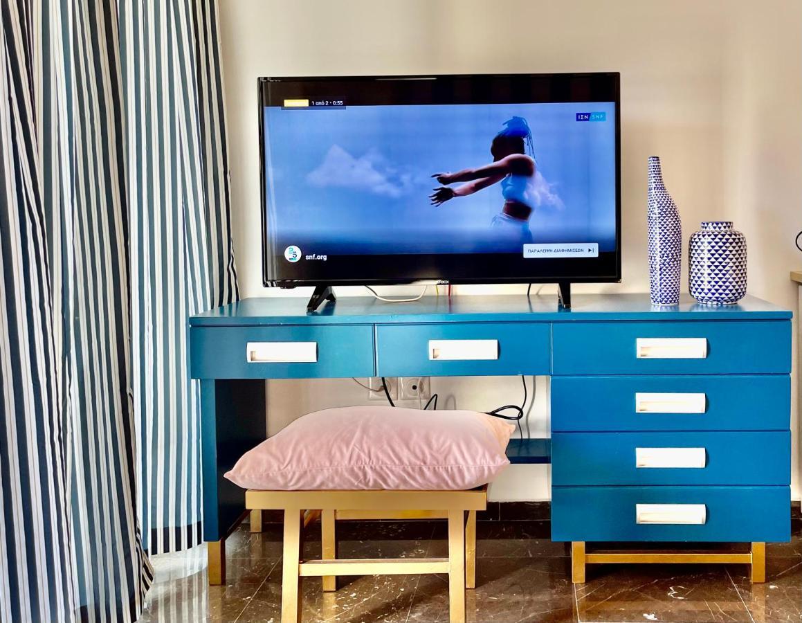 Retropolitan Living Patras Apartment Екстериор снимка