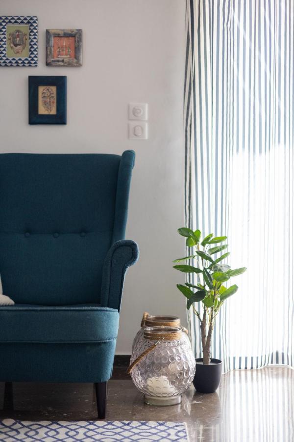 Retropolitan Living Patras Apartment Екстериор снимка