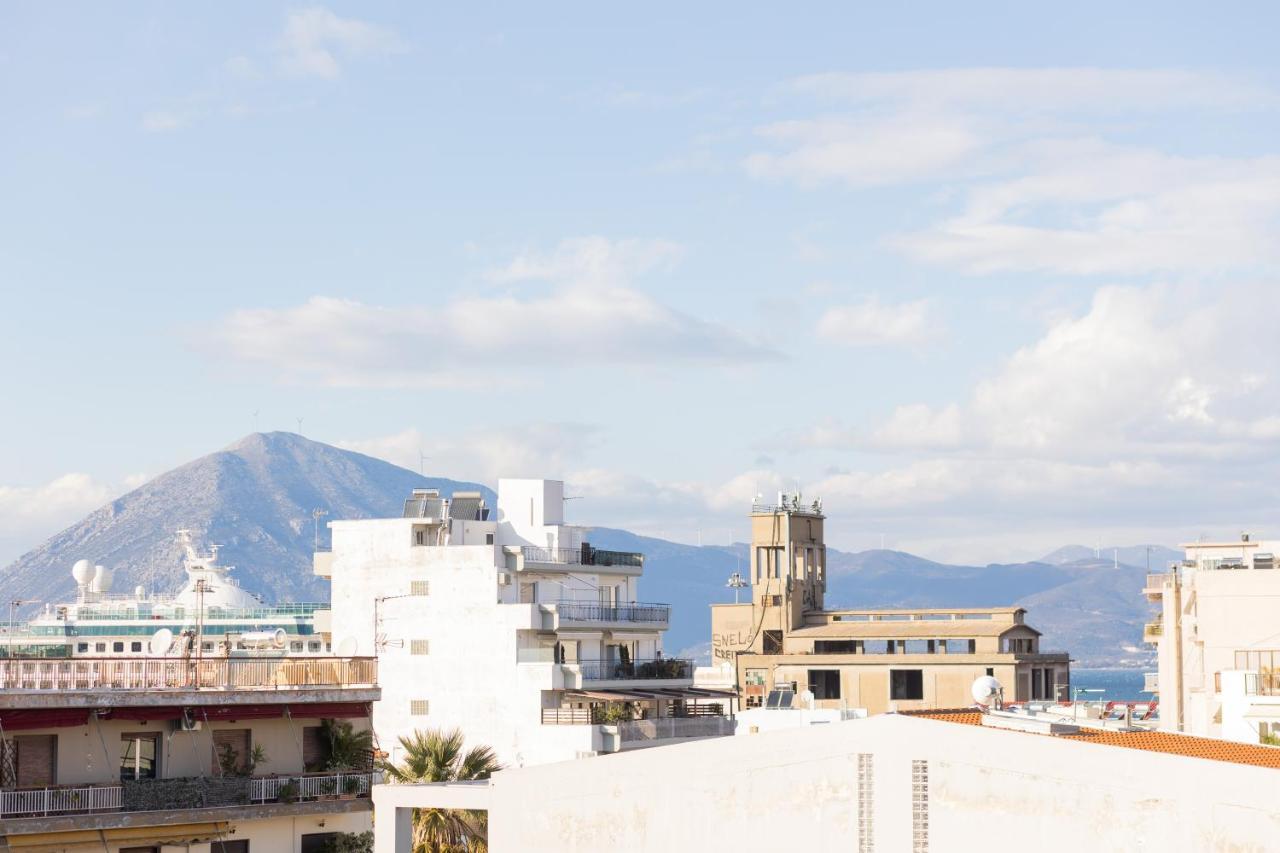 Retropolitan Living Patras Apartment Екстериор снимка