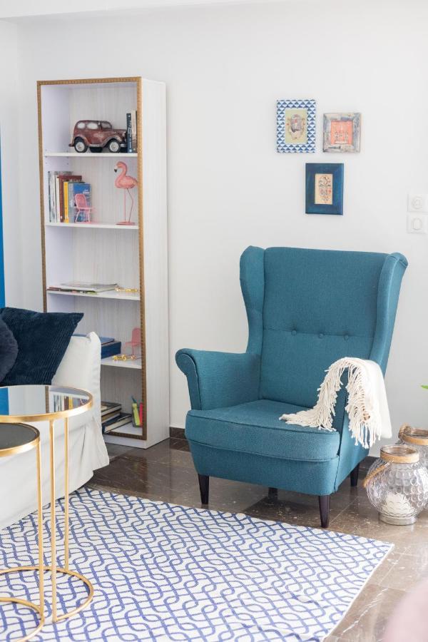 Retropolitan Living Patras Apartment Екстериор снимка