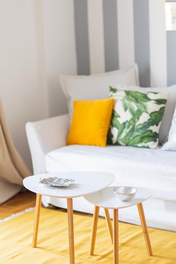 Retropolitan Living Patras Apartment Екстериор снимка